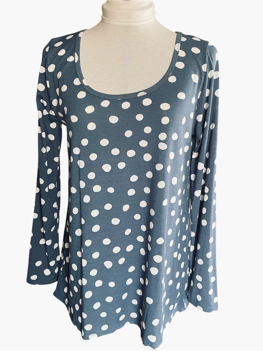 LULAROE Lynnae Blue White Polka Dot Long Sleeve Tunic Top Size Large (14-16) NWT